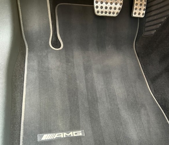 Tapis propre par CleanCarByKev